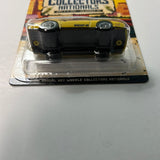 Hot Wheels 1/64 2023 Columbus Convention 1985 Chevrolet Camaro Iroc-Z Yellow #4043