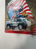 Hot Wheels 1/64 Pop Culture Marvel Land Rover Defender 110 Hard Top Silver