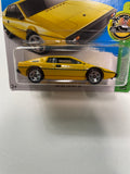 Hot Wheels 1/64 Lotus Esprit S1 Short Card Yellow