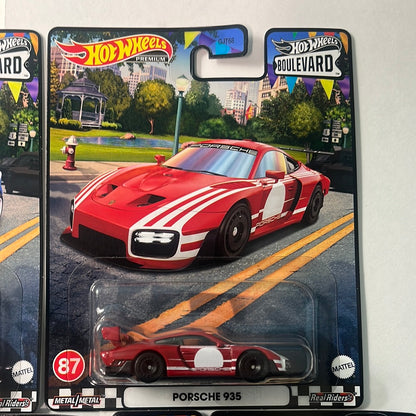 Hot Wheels Boulevard Mix T (Set of 5)