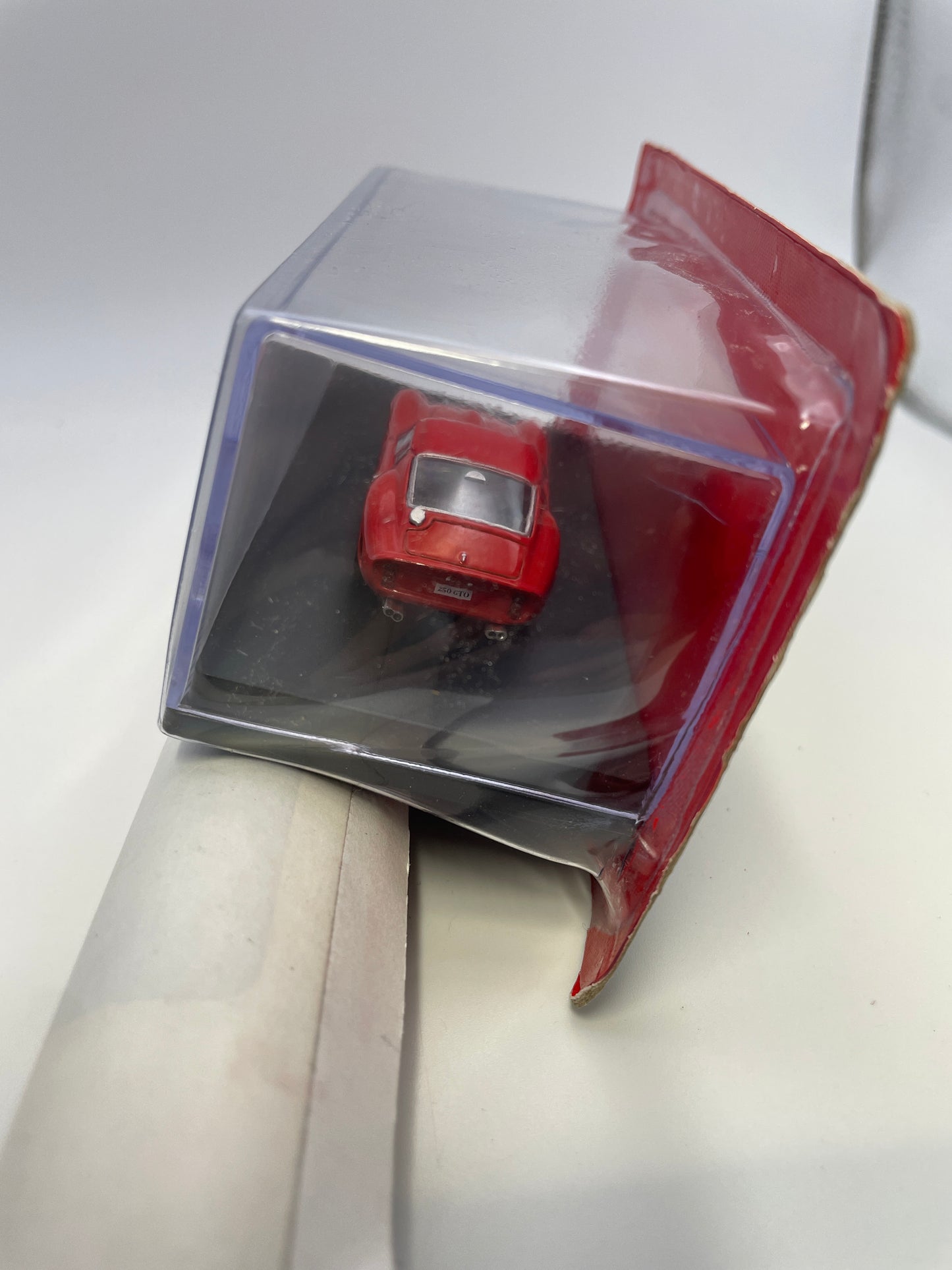 Centauria 1/64 Ferrari 250 GTO 1962 Red - Damaged Case