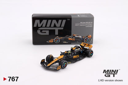 Mini GT 1/64 McLaren MCL60 #4 2023 F1 2023 Japanese GP 2nd Place Lando Norris Black & Orange