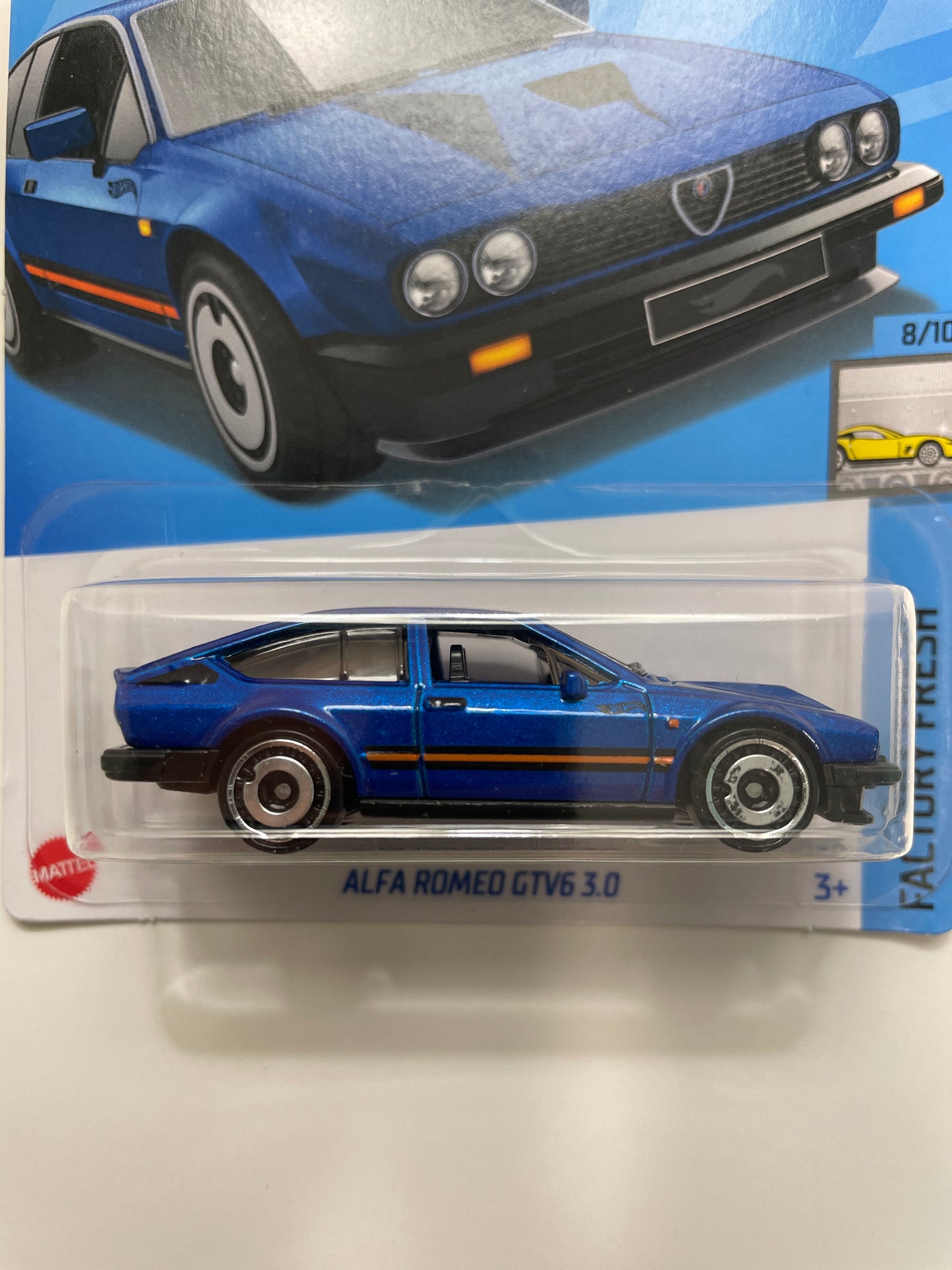 Hot Wheels 1/64 Alfa Romeo GTV6 3.0 Blue - Damaged Card