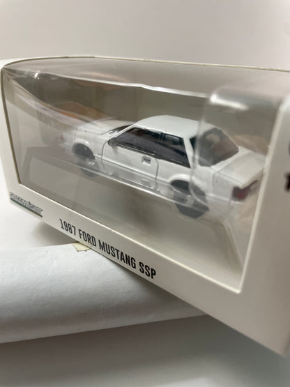 Greenlight 1/64 Hot Pursuit 1987 Ford Mustang SSP White