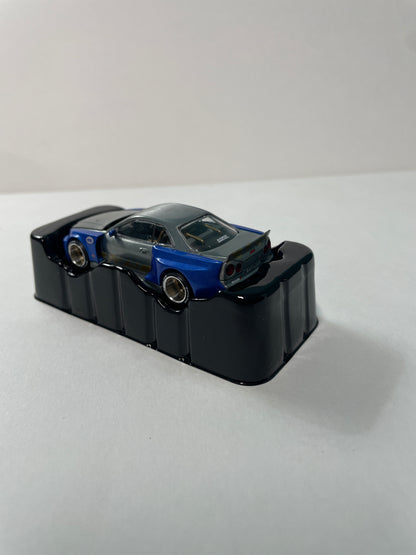 *Chase* Mini GT x Kaido House 1/64 Nissan Skyline GT-R (R34) Kaido Works (V2 Aero) Shinjuku V2 Blue