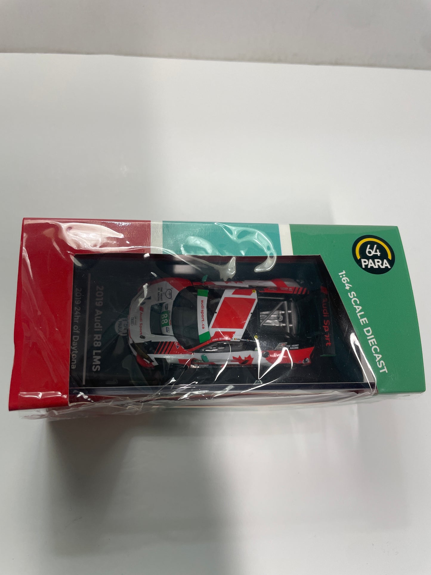 Para64 1/64 2019 Audi R8 LMS 24hr of Daytona WRT Speedstar Sport #88 White & Red - PA-55252 - Damaged Box