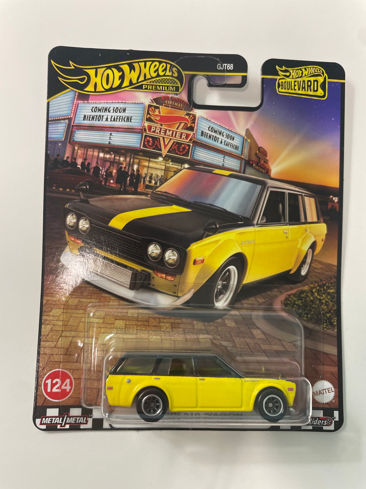 Hot Wheels 1/64 Boulevard Mix B Datsun 510 Wagon Yellow