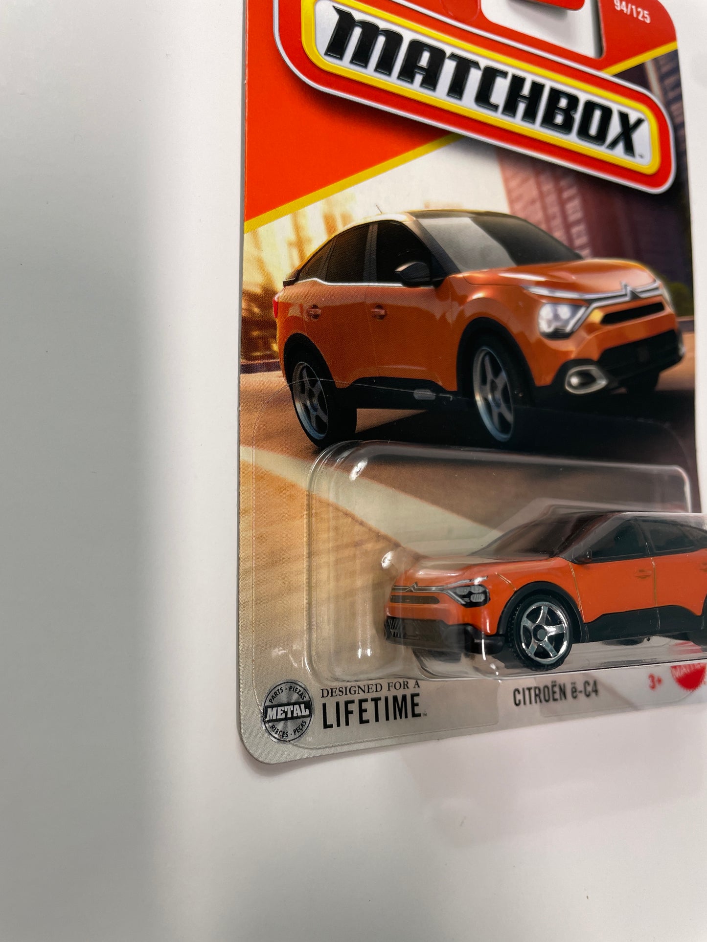 Matchbox 1/64 Citroën ë-C4 Orange