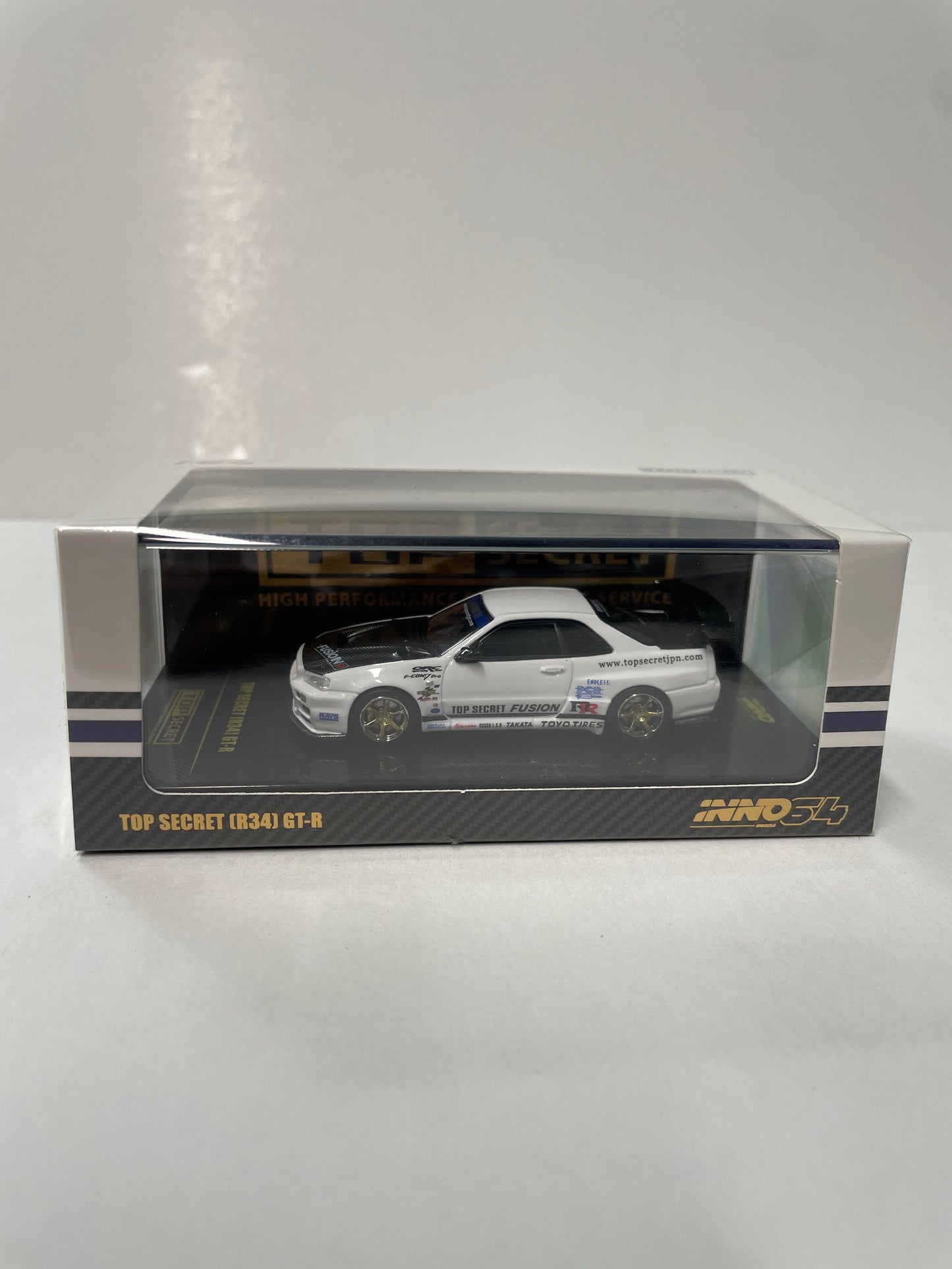 Inno64 1/64 Top Secret Nissan GT-R (R34) White - IN64-R34TS-WHI