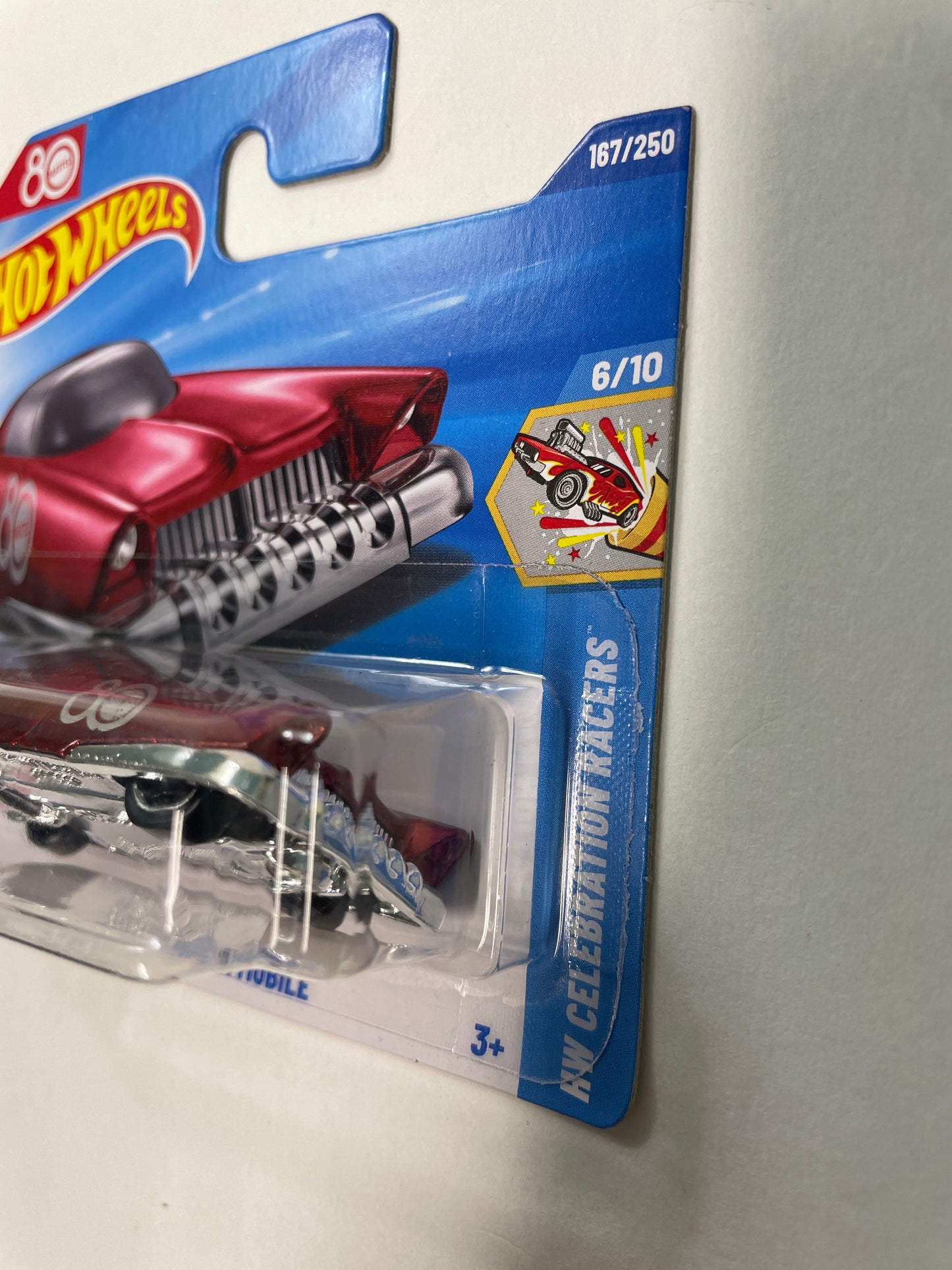 Hot Wheels 1/64 Mattel Dream Mobile Short Card Red - Damaged Box