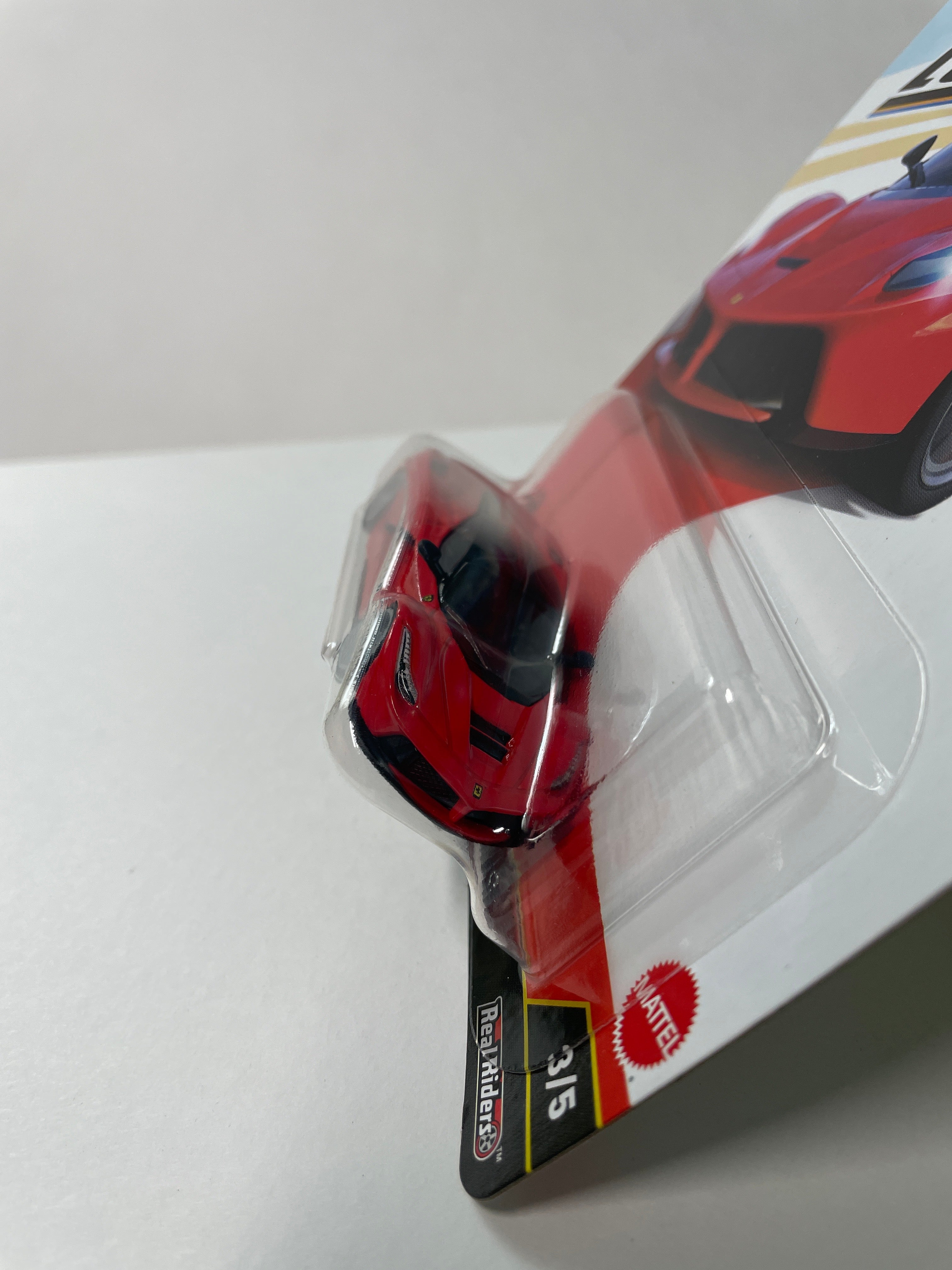 Hot Wheels 1/64 Car Culture Euro Speed LaFerrari Red - JBK55