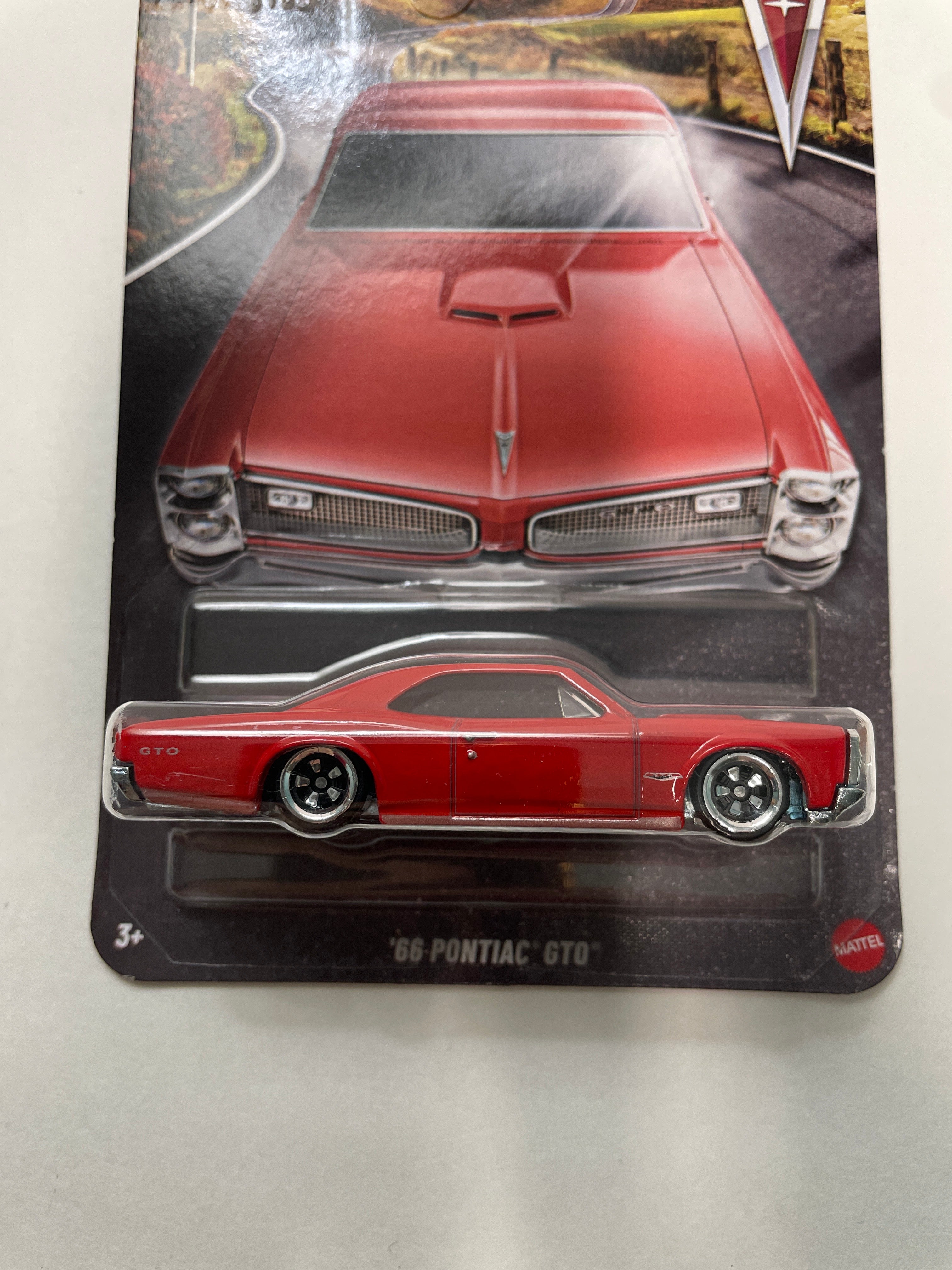 Hot Wheels 1/64 Silver Series Pontiac '66 Pontiac GTO Red - JKY14