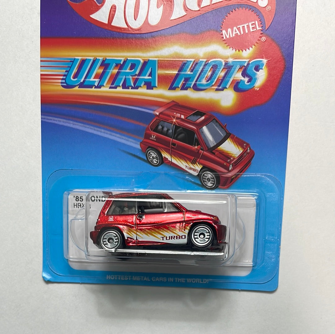Hot Wheels 1/64 Ultra Hots ‘85 Honda City Turbo II Red - Damaged Card