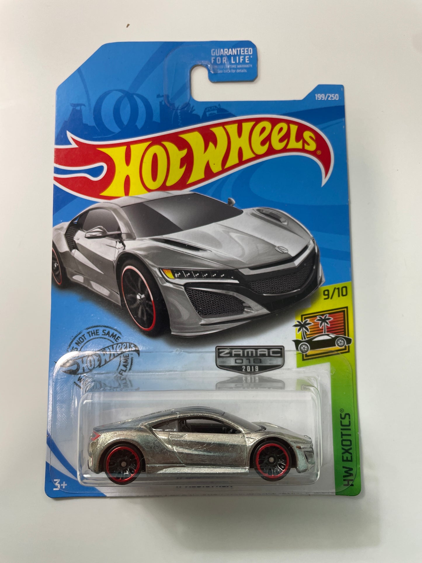 Hot Wheels 1/64 Zamac ‘17 Acura NSX - Damaged Box