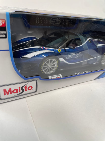 Maisto 1/18 Ferrari FXX-K Evo Blue & White