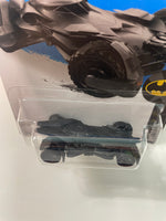 Hot Wheels 1/64 Batman V Superman Batmobile Black