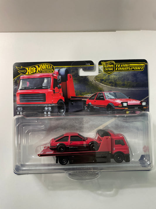 Hot Wheels 1/64 Car Culture Team Transport Toyota AE86 Sprinter Trueno & Fleet Street Red - JBM40 - Damaged Box