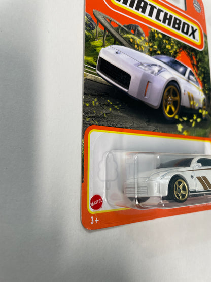 Matchbox 1/64 2003 Nissan 350Z White - Damaged Box