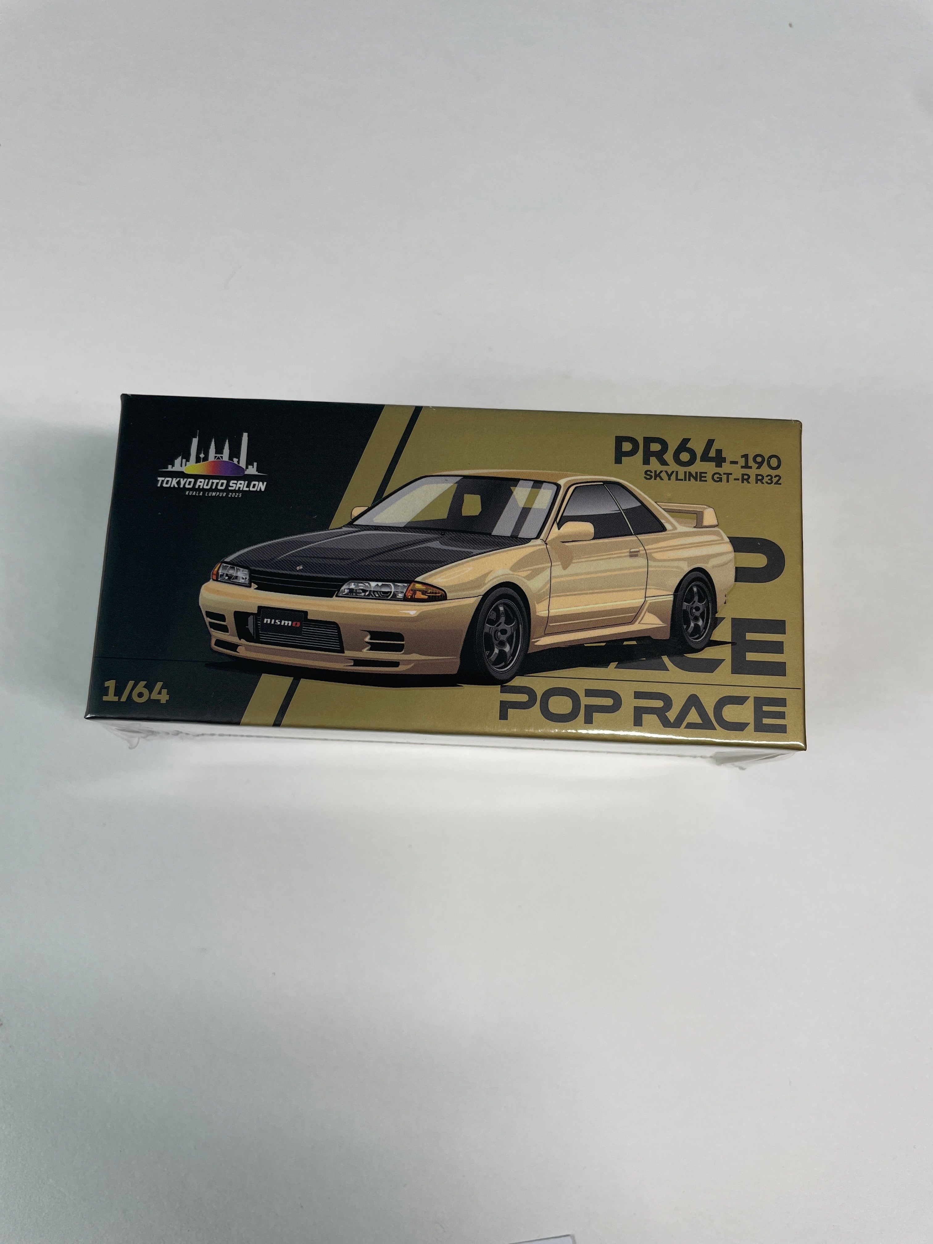 Pop Race 1/64 Nissan Skyline GT-R R32 Gold - Tokyo Auto Salon