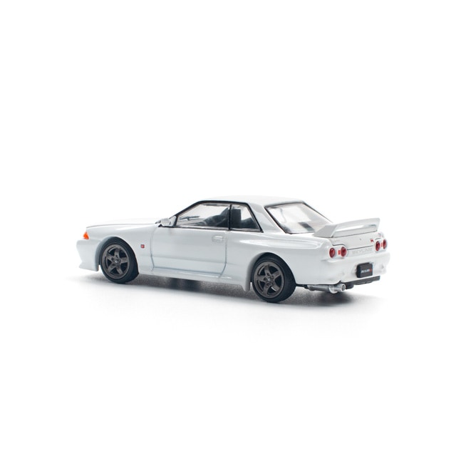 Pop Race 1/64 Nissan Skyline GTR R32 Crystal White - PR64-157