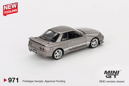 Mini GT 1/64 Nissan Skyline GT-R (R32) Veilside Combat C-I Combat Grey