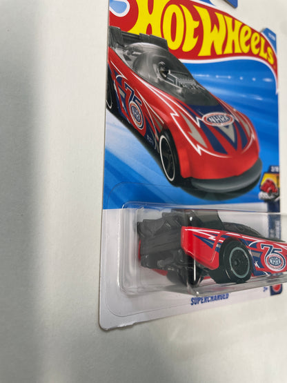 Hot Wheels 1/64 Supercharged Red - Damaged Box