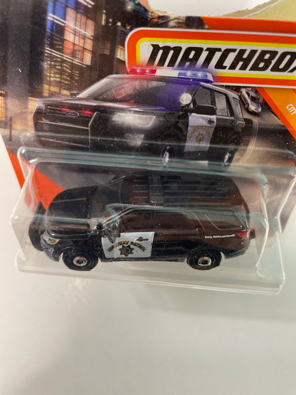 Matchbox 1/64 2016 Ford Interceptor Utility Short Card Black