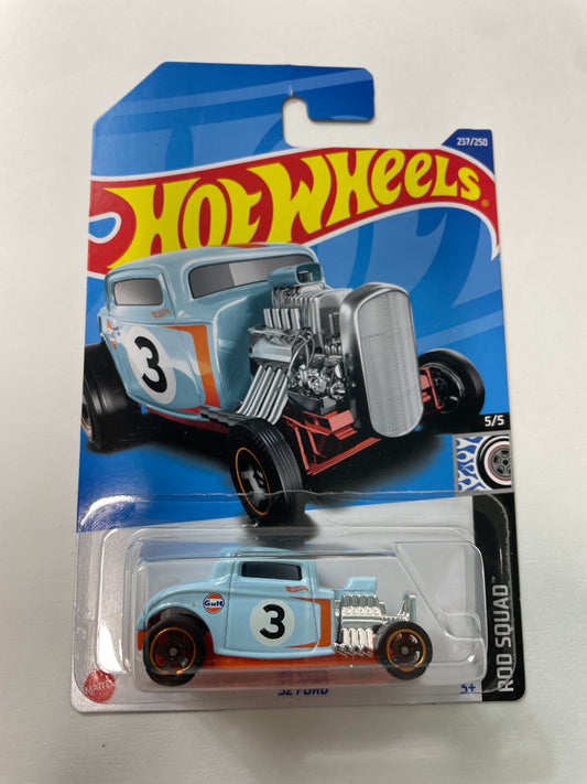 Hot Wheels 164 ‘32 Ford Gulf #3 Blue - Damaged Box