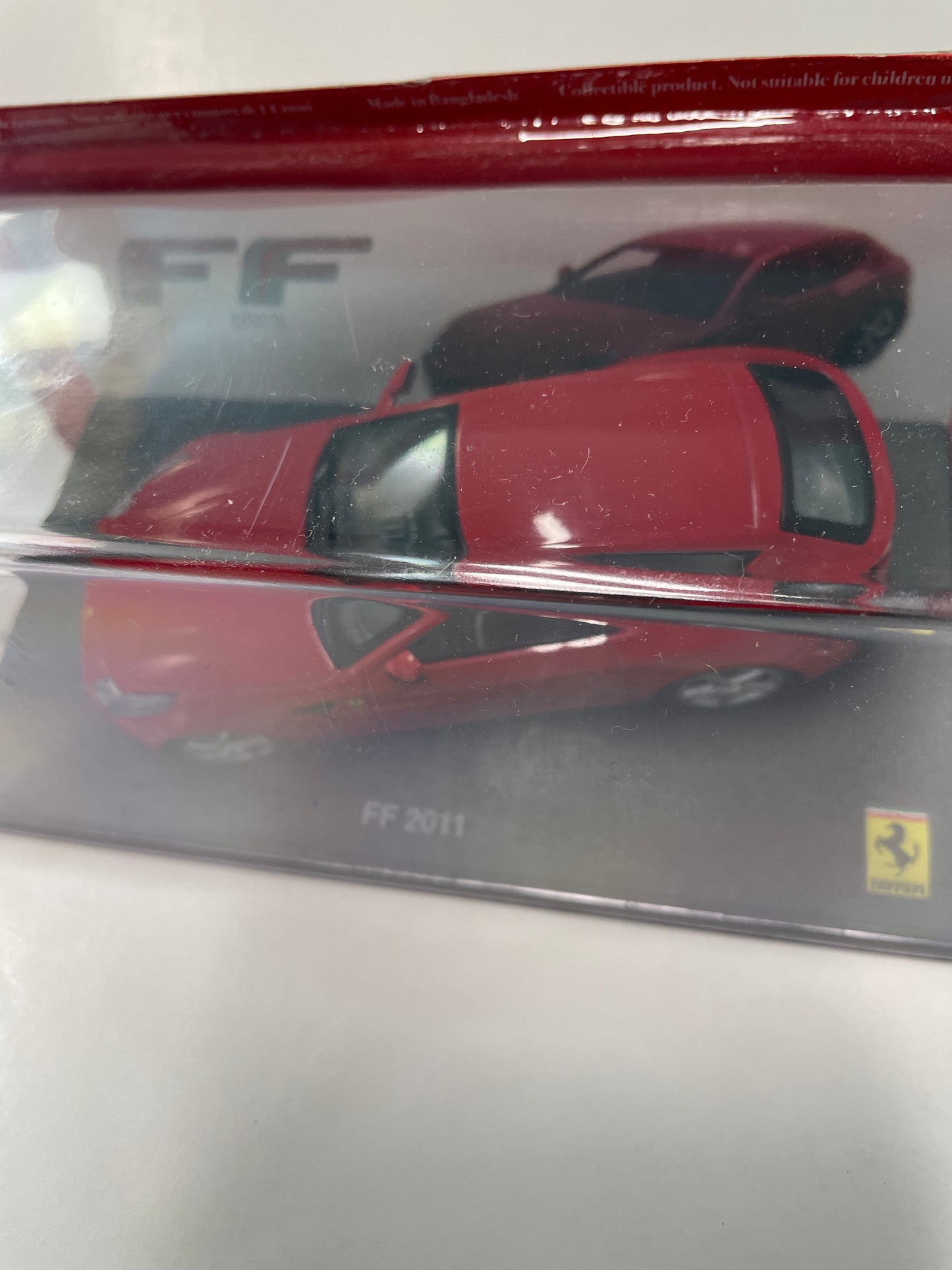 Altaya 1/43 Ferrari FF 2011 Red