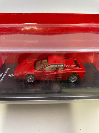Centauria 1/64 Ferrari Testarossa 1984 Red