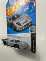 Hot Wheels 1/64 Mad Mike Drift Attack Grey - Damaged Card