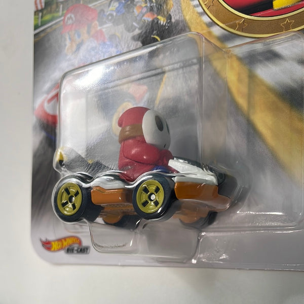 Hot Wheels Premium 🇮🇹 Shy guy - Maskass Standard Kart - Mario Kart 1/8 - Jeux & Jouets Hot Wheels Premium 🇮🇹 Shy guy - Maskass Standard Kart - Mario Kart 1/8 - Jeux & Jouets
