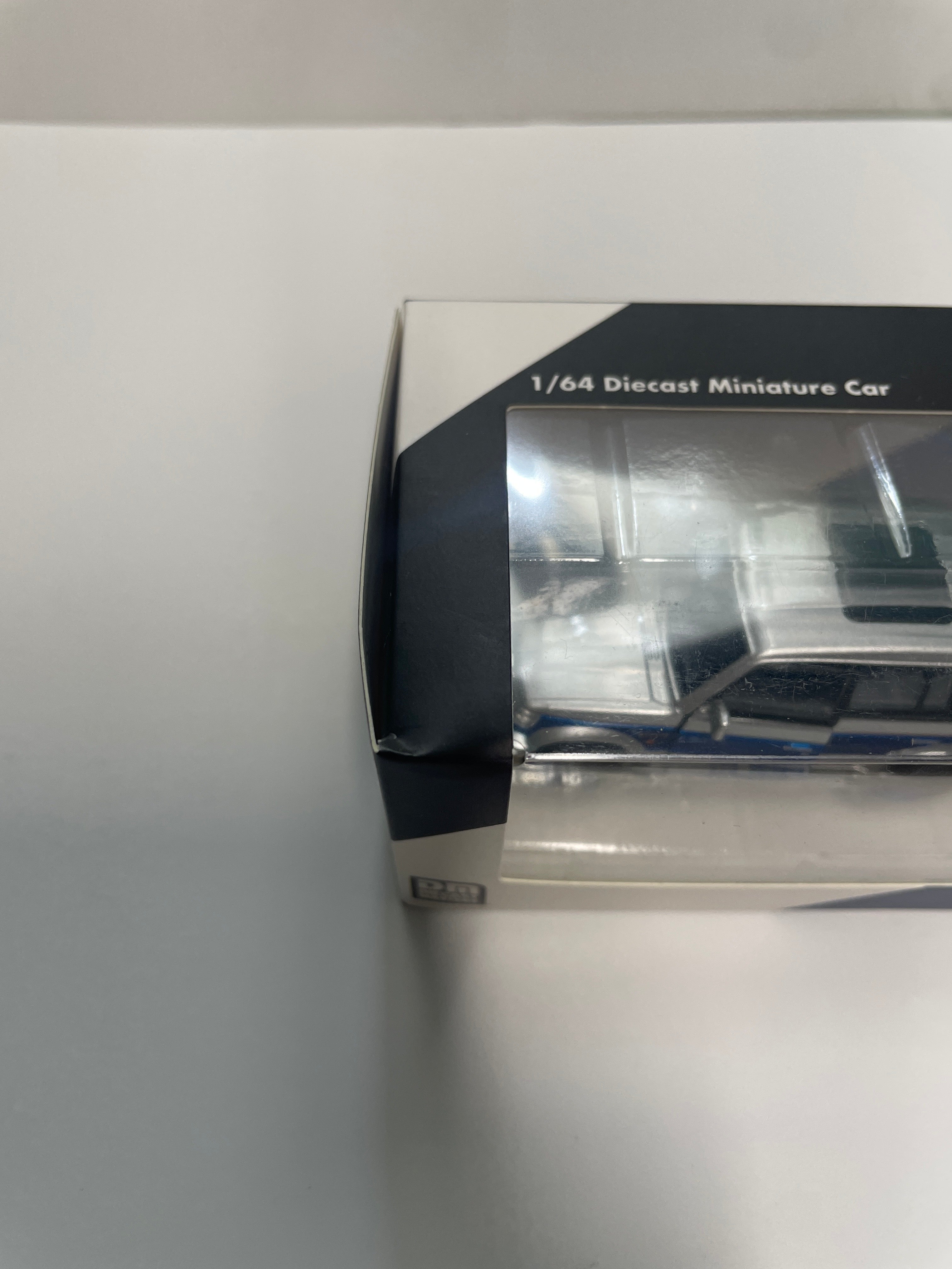 BM Creations 1/64 Mitsubishi Pajero Super Exceed Silver & Blue