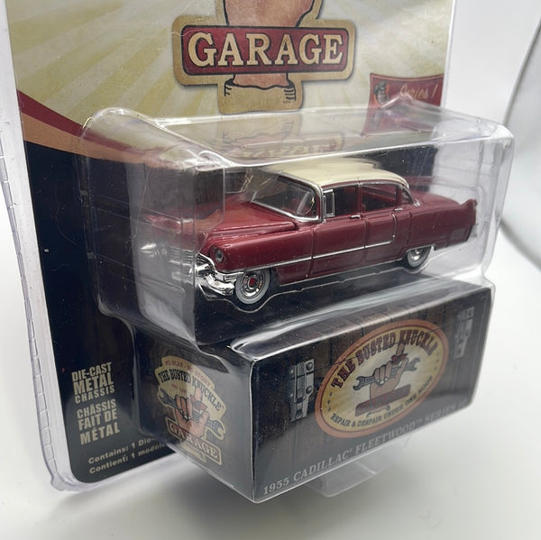 1 64 Greenlight The Busted Knuckle Garage 1955 Cadillac Fleetwood Seri 