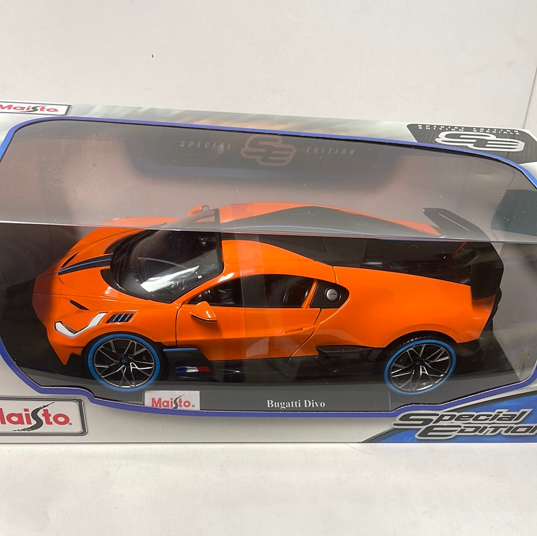 1/18 Maisto Bugatti Divo Orange & Black – Flipn Diecast