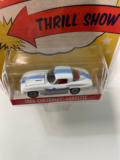 Greenlight 1/64 Hobby Exclusive Joie Chitwood's Thrill Show 1966 Chevrolet Corvette White & Blue