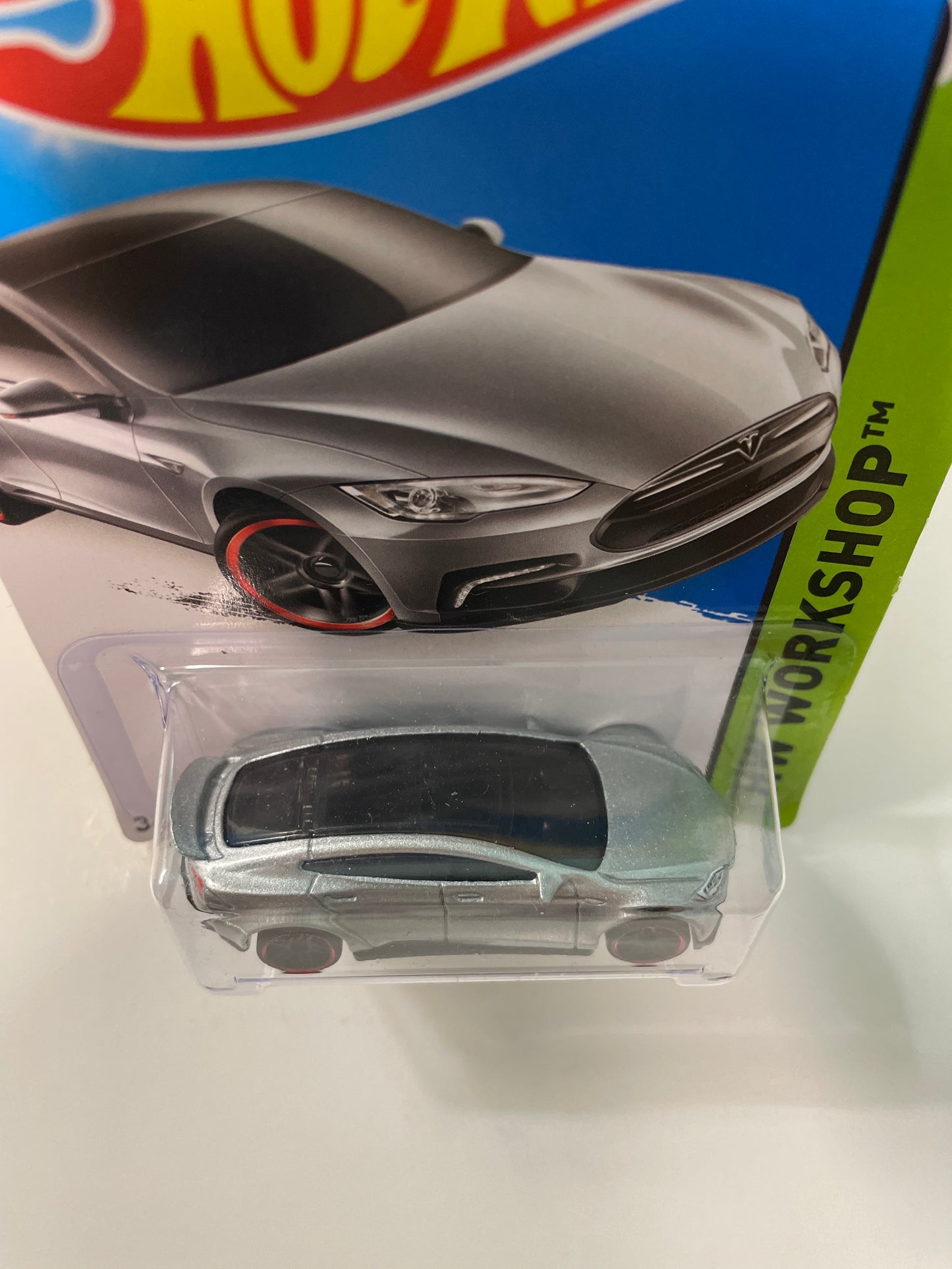 Hot Wheels 1/64 Tesla Model S Silver