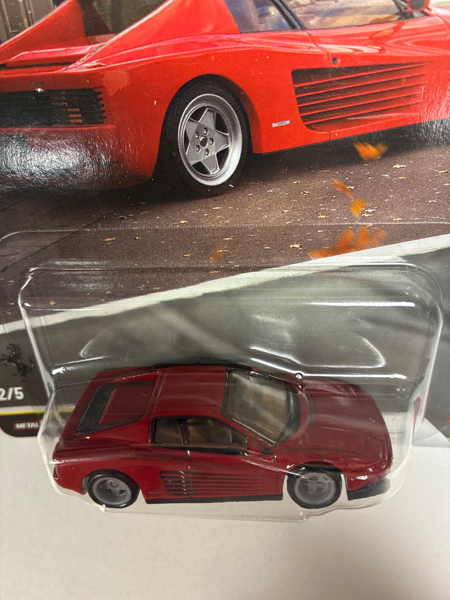 Hot Wheels 1/64 Car Culture Modern Classics 2026 Mix S Ferrari Testarossa Red - JKF00 - Damaged Box