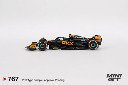 Mini GT 1/64 McLaren MCL60 #4 2023 F1 2023 Japanese GP 2nd Place Lando Norris Black & Orange