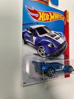 Hot Wheels 1/64 Aston Martin Vantage GT3 White & Blue - Damaged Card