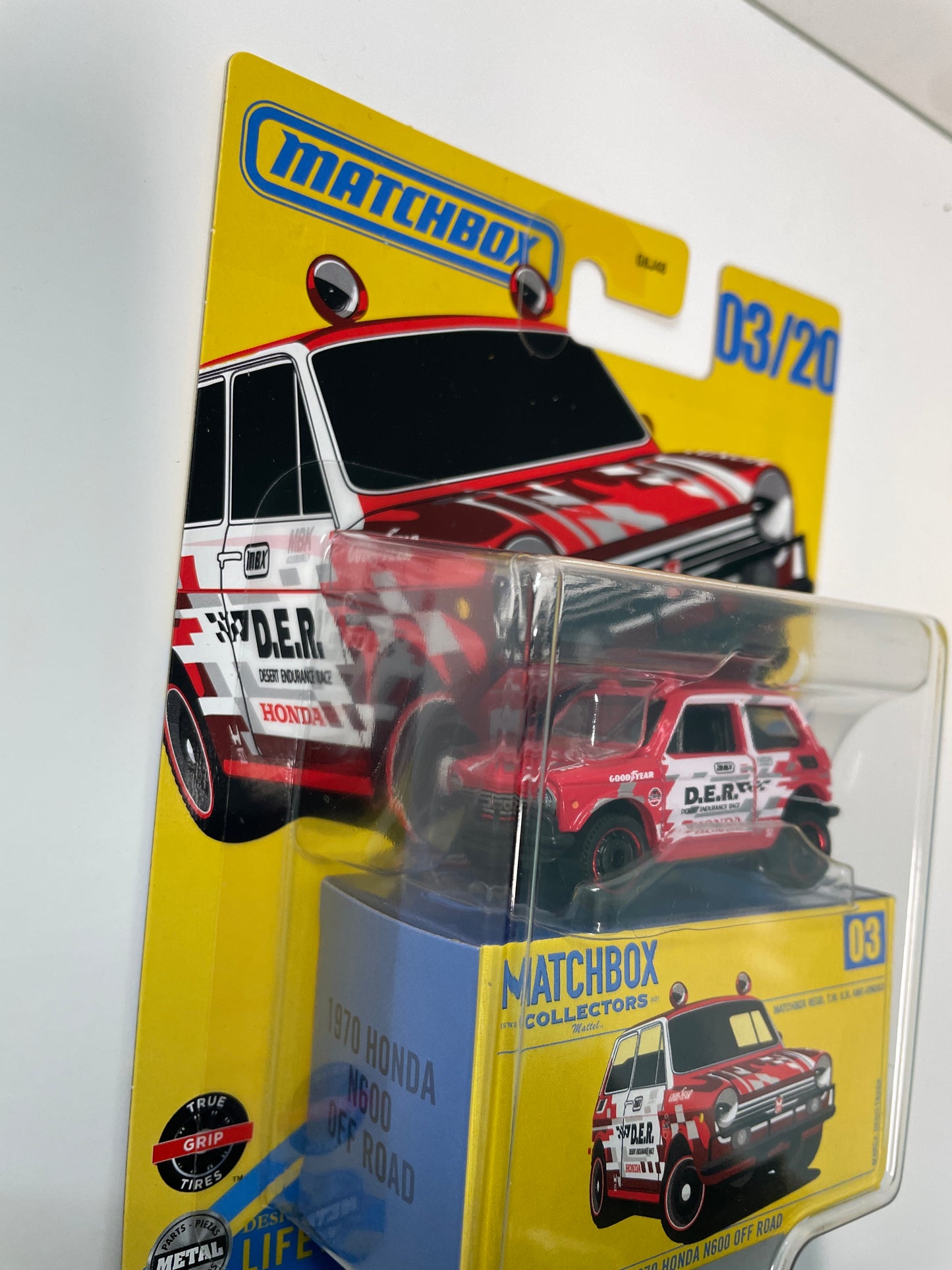 Matchbox Collectors 1/64 1970 Honda N600 OFF Road Red & White