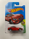 Hot Wheels 1/64 ‘15 Mercedes-Amg GT Red - Damaged Card