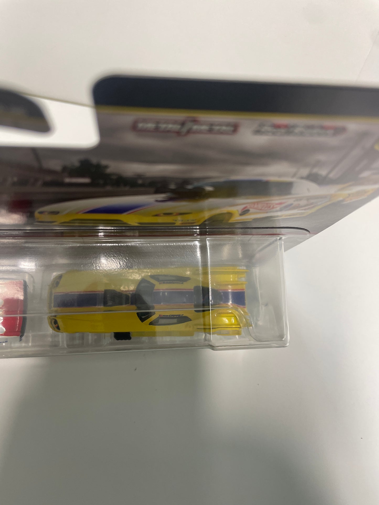 Hot Wheels 1/64 Premium Car Culture 2 Pack ‘72 Plymouth Cuda FC White & Rob’n Pinks Yellow - JBL01