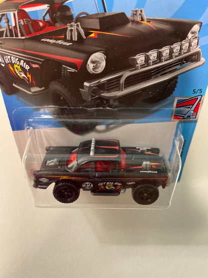 Hot Wheels 1/64 Big-Air Bel-Air Black - Damaged Box