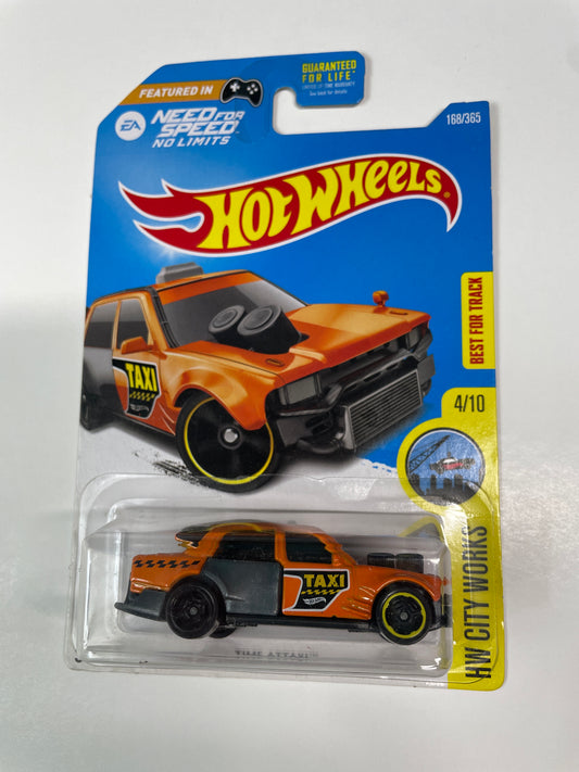 Hot Wheels 1/64 Time Attaxi Orange - Damaged Card