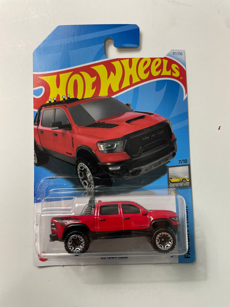 Hot Wheels 1/64 ‘23 Ram 1500 Red