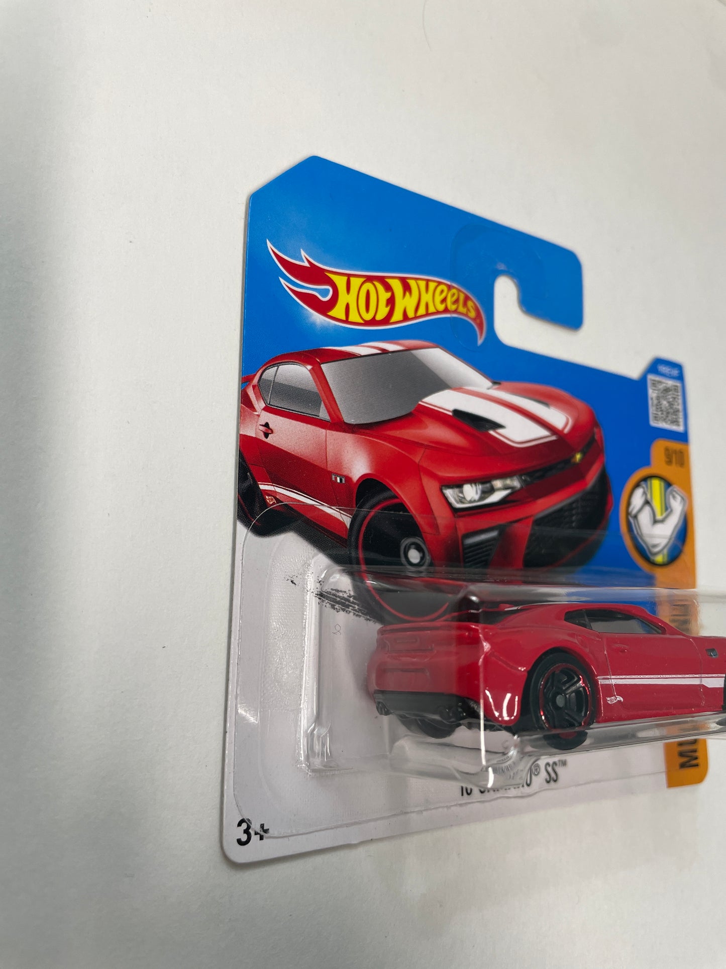 Hot Wheels 1/64 ‘16 Chevrolet Camaro SS Short Card Red