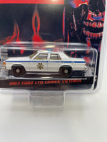 Greenlight 1/64 Hollywood Terminator 2 Judgment Day 1983 Ford LTD Crown Victoria White