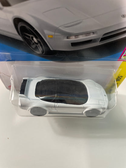 *Japan Card* Hot Wheels 1/64 '90 Acura NSX White - Damaged Card