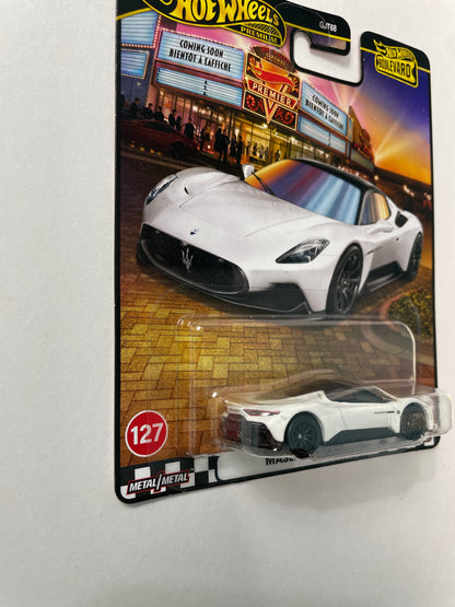 Hot Wheels 1/64 2025 Boulevard Mix C Maserati MC20 White